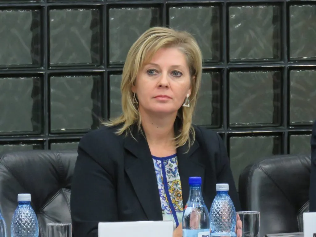 Andaluzia Luca :"La trecerea de pietoni dintre Casa sindicatelor şi Piaţa Veche se vor monta semafoare!"