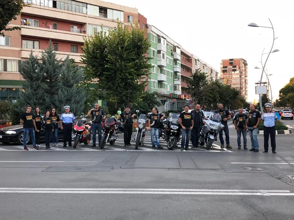 Acţiune poliţiei „Împarte strada” în parteneriat cu Asociaţia Explorer!