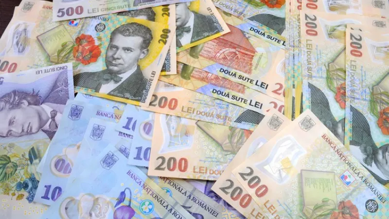 Pensiile românilor, în pericol? De la 47% din salariu la doar 30%: ce spun experții