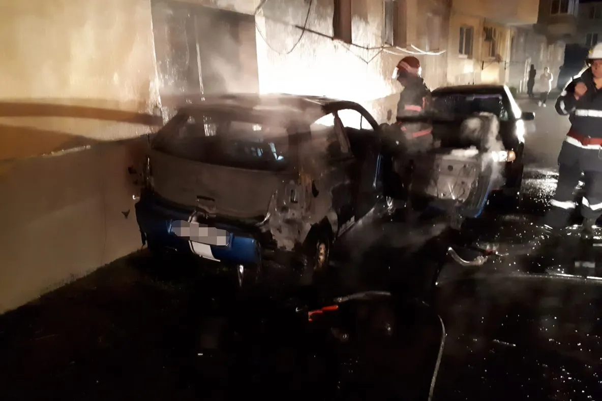 Un autoturism s-a făcut scrum la Babadag