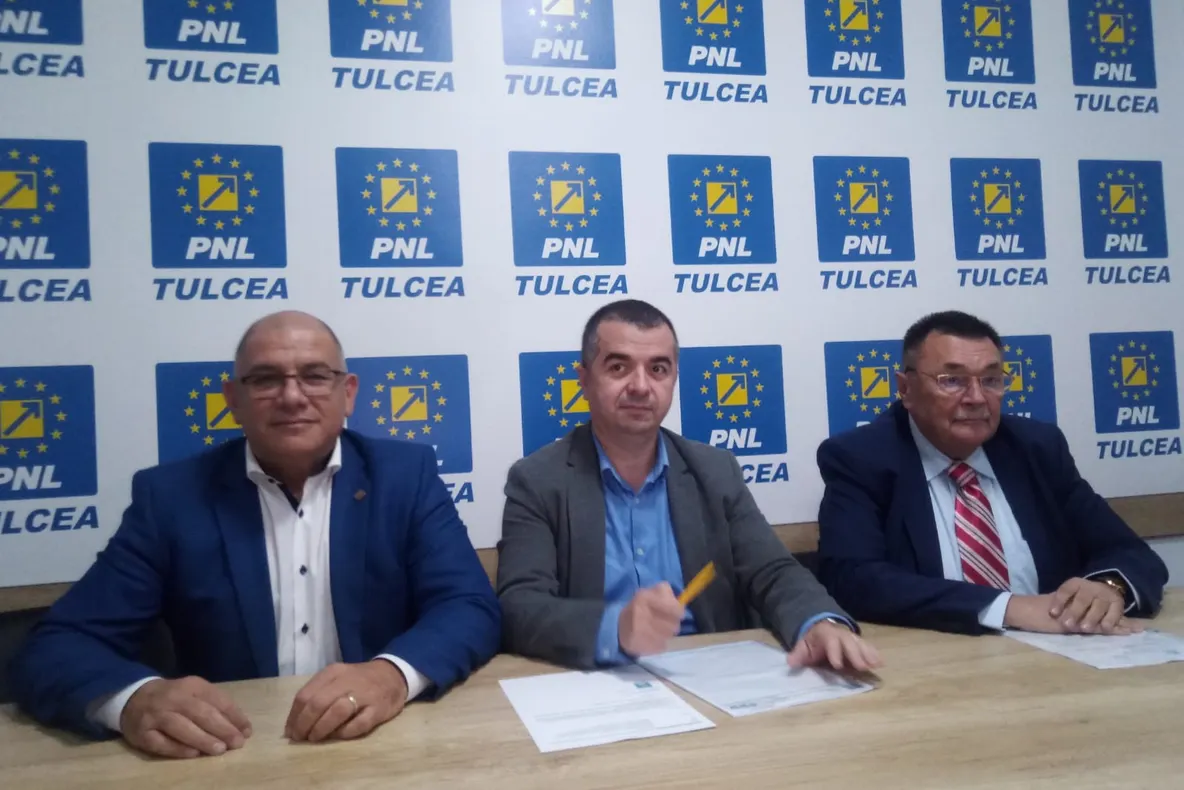 Ca să fie siguri că vor câştiga: Nu unul ci doi primari liberali pentru municipiul Tulcea!