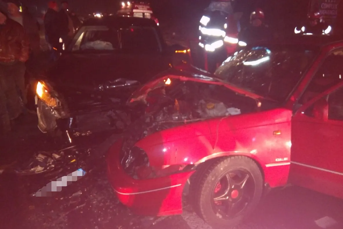 Accident rutier grav la Baia. Paramedicii intervin!