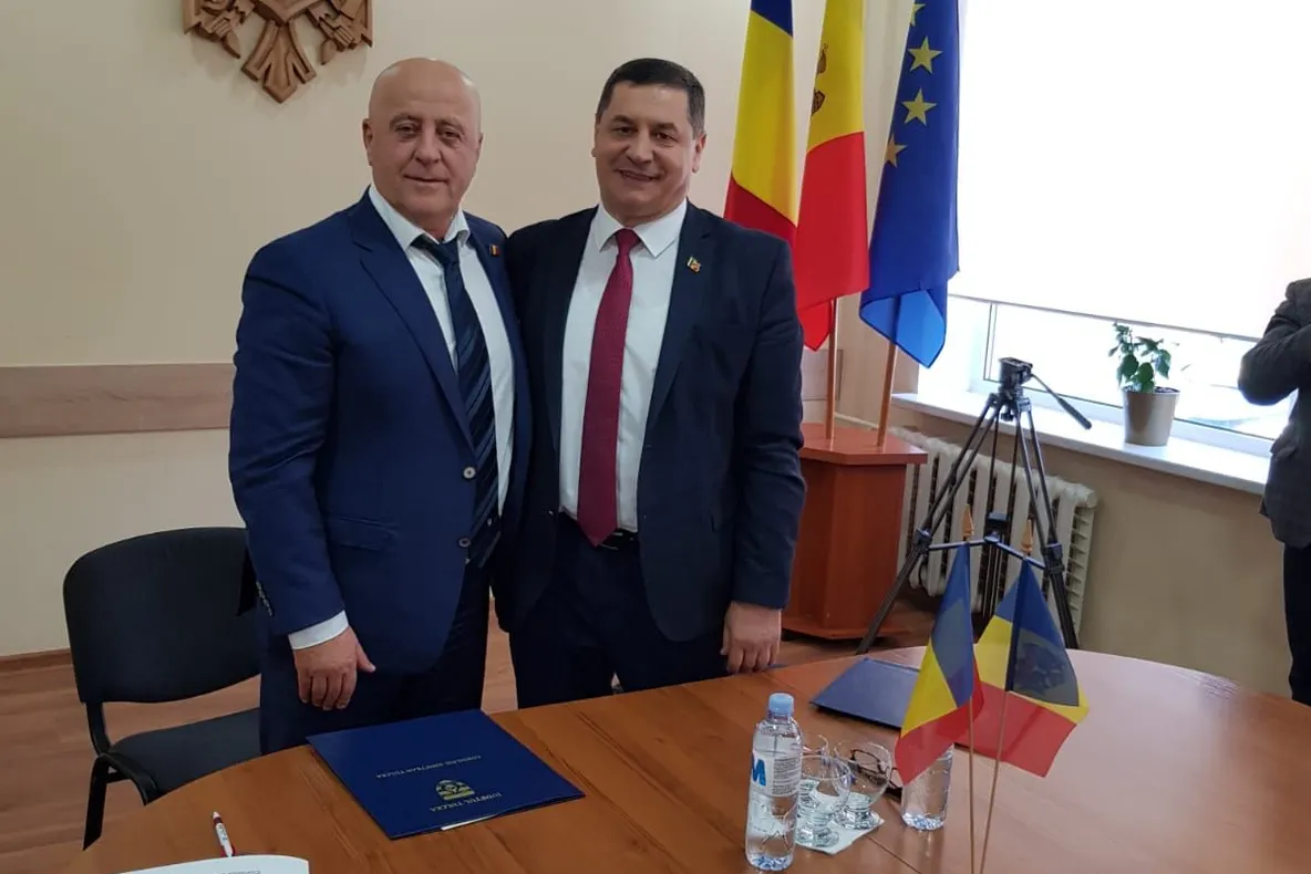 Județul Tulcea s-a înfrățit cu Raionul Cahul din Republica Moldova, în cadrul campaniei „Centenar prin Înfrățire 2017-2018“