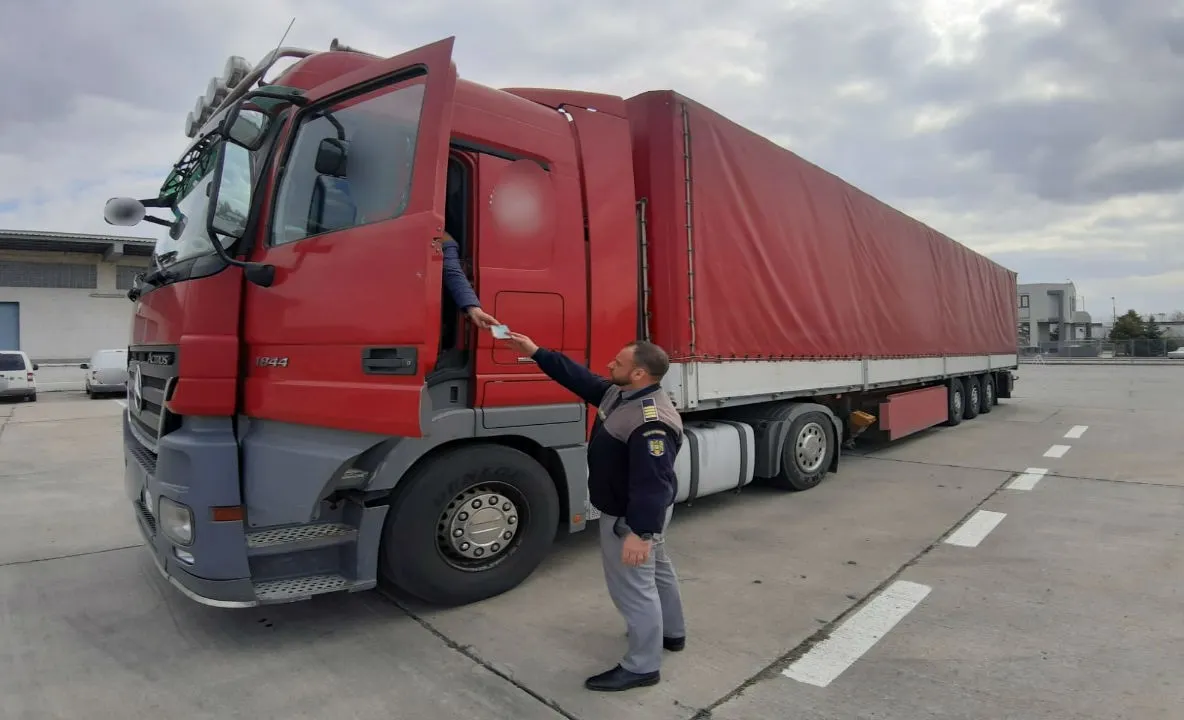 Util pentru pescari: Perioada de prohibiţie pentru pescuitul în apele de frontieră
