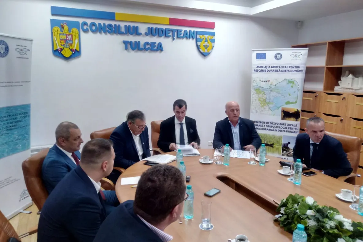 Scoicile, alternativa de milioane de euro pentru pescarii din Delta Dunării
