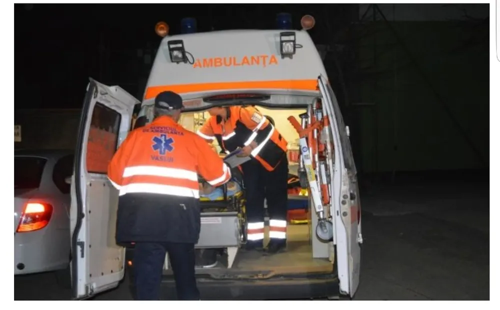 Bărbatul împuşcat ieri în picior a fost transferat azi noapte la un spital din Bucureşti