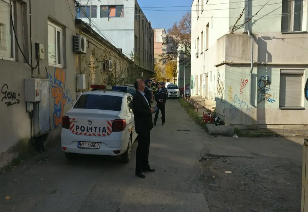 Tentativă de suicid "negociată" de comisarul şef de poliţie Lucian Ţugui