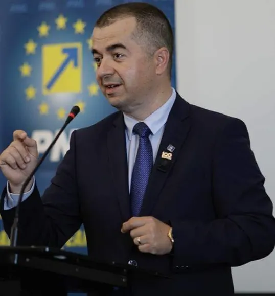 Preşedintele PNL Tulcea: "Mi-aş fi dorit un tur doi între Iohannis şi Barna!"
