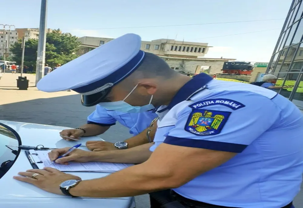Amenzi URIAŞE pentru şoferii care nu poartă centură de siguranţă