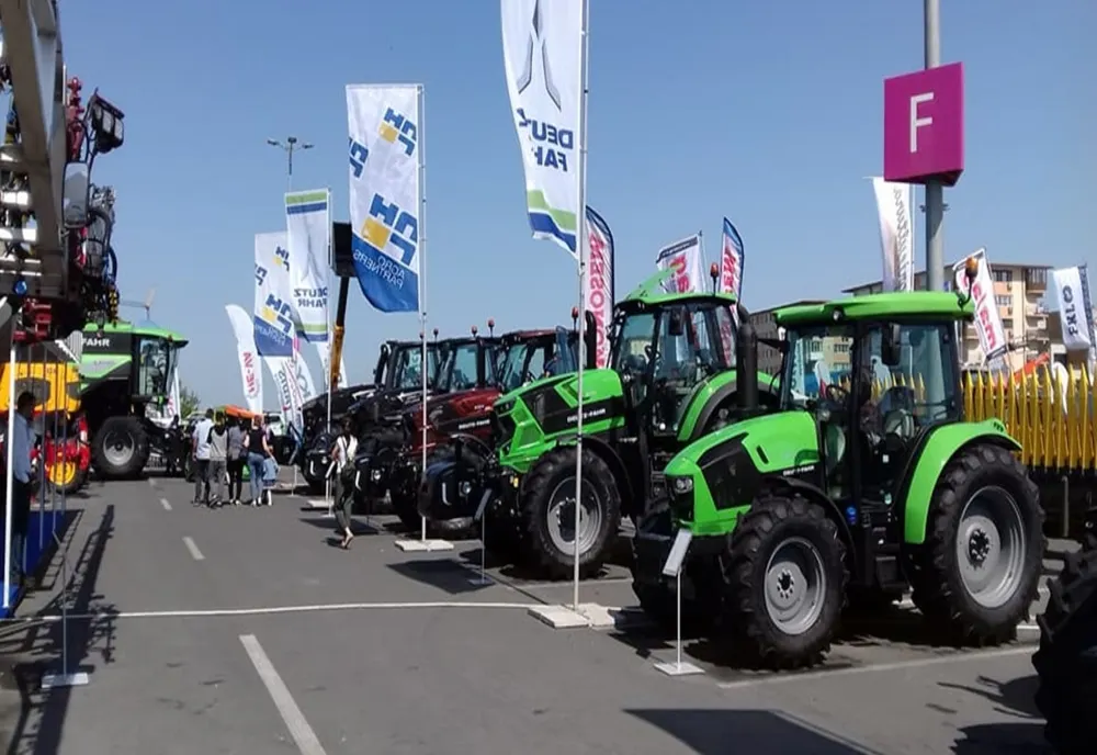 EXPOAGROUTIL Expoziție de utilaje și echipamente agricole 