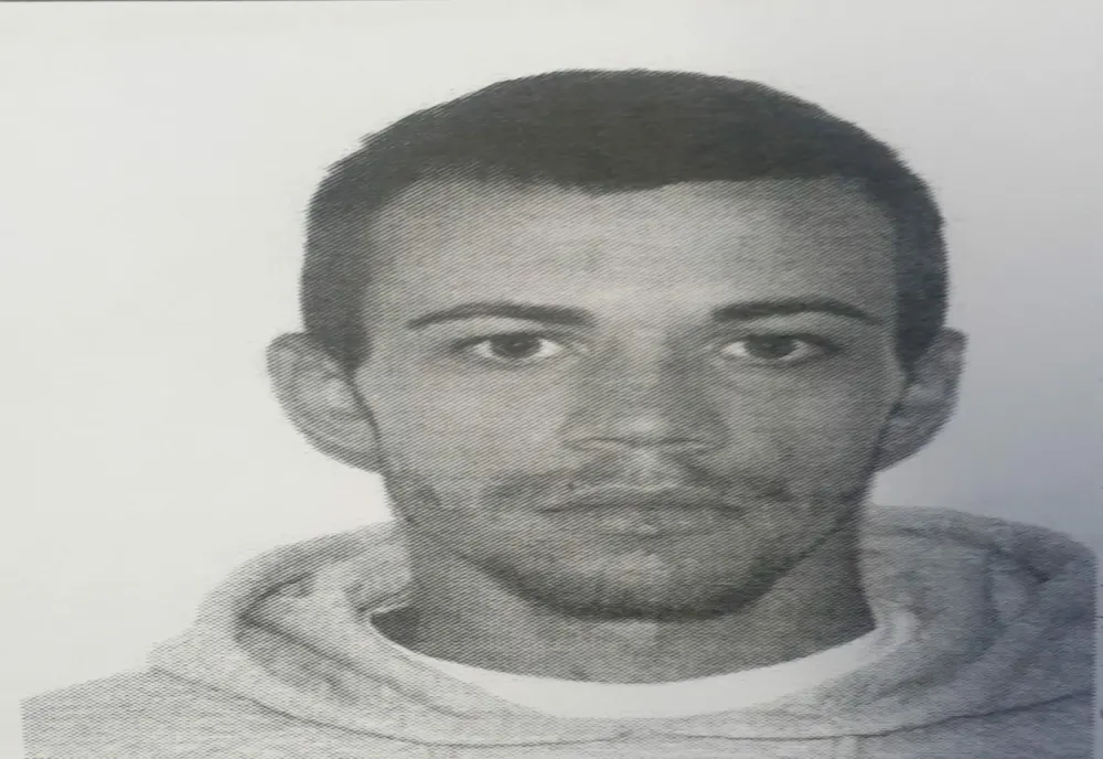Evadatul din sediul Poliţiei Dolj, căutat toată noaptea, fără succes