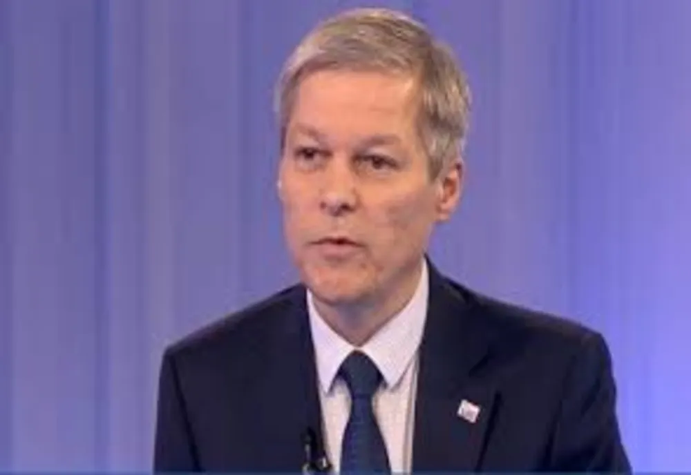 Conducerea USR a respins programul politic al lui Cioloș, care și-ar putea anunța demisia în această seară