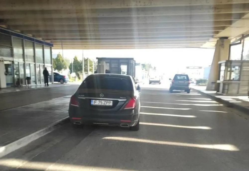 Elena Udrea, prinsă pe teritoriul Bulgariei