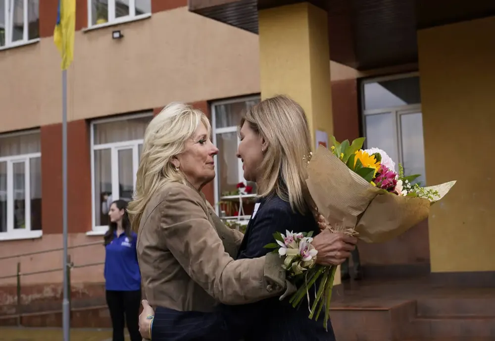 Jill Biden s-a întâlnit cu Olena Zelenska, soția președintelui Zelenski