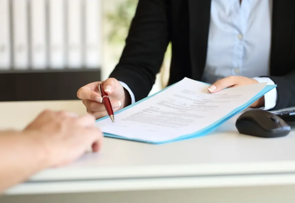 Românii care lucrează part-time riscă să rămână fără loc de muncă din cauza suprataxării