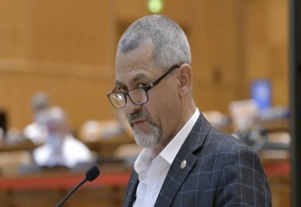 Deputat AUR ,acuzat că și-a bătut soția