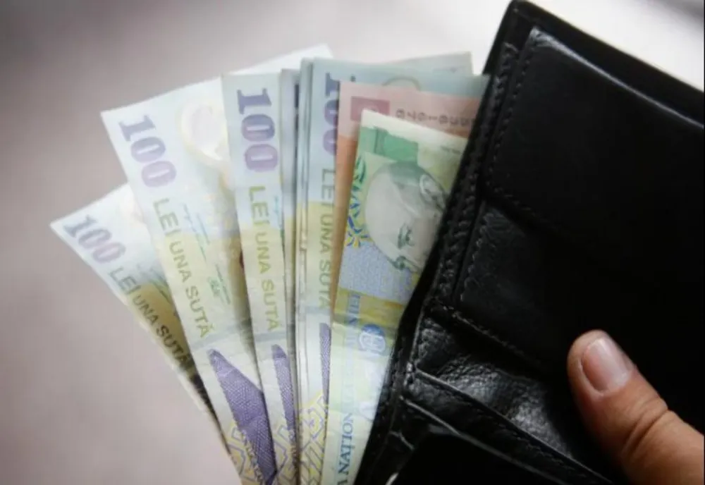 Salariile și angajările la stat, ÎNGHEȚATE de la 1 mai. Se anunță proteste 