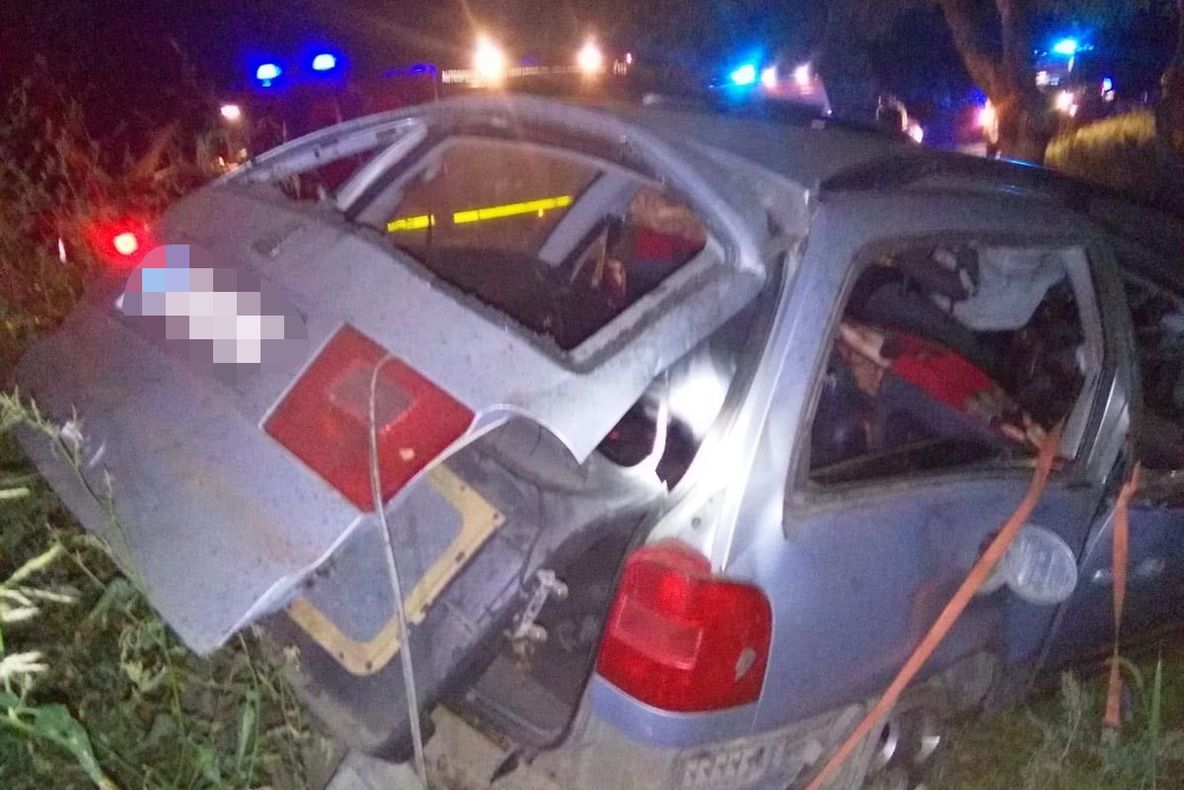 Carnagiu pe șosea la Tulcea! Un tânăr de 20 de ani a murit și un altul de 16 ani are piciorul amputat!