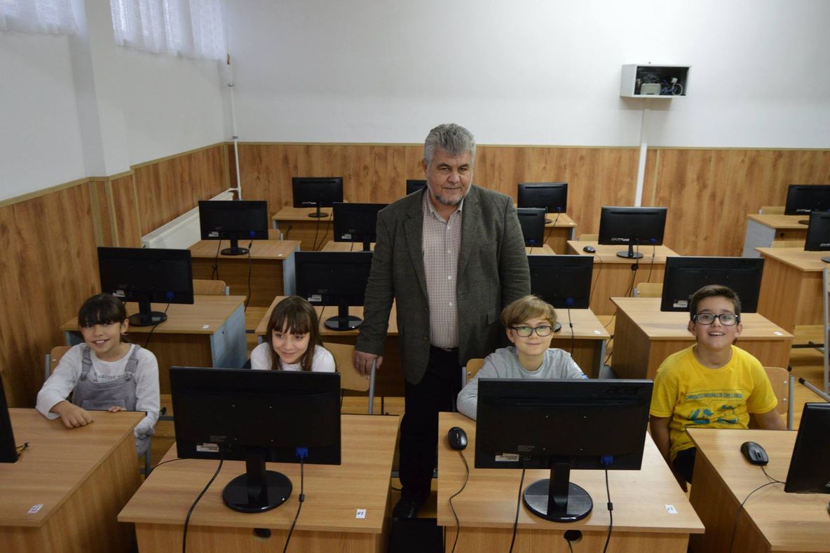 Campionatul European de Șah pe Internet pentru Ehipe Școlare