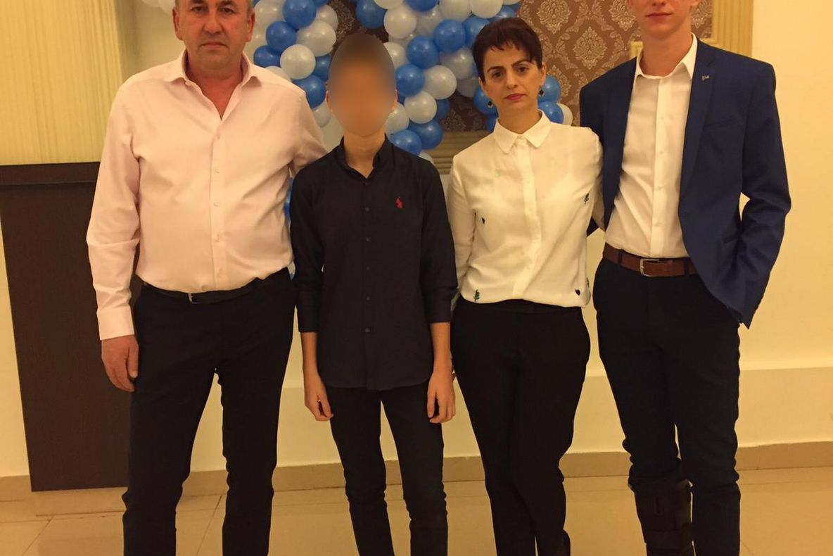 Azi, Adi Cici ar fi împlinit 19 ani... În loc de petrecere, părinţii vor face slujba de pomenire de 40 de zile