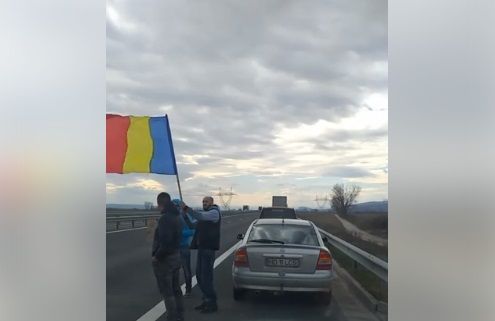 Sute de hectare ard zilnic! Pompierii tulceni abia mai fac față!
