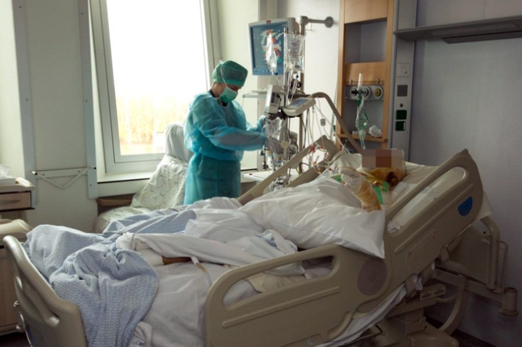 Vești bune! Madalina, tânăra cu arsuri grave, este pe mâini bune la spitalul Militar din Bruxelles