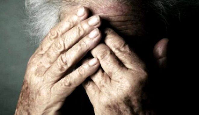 Doi bătrâni de 80 de ani din Nalbant bătuţi de propriul fecior