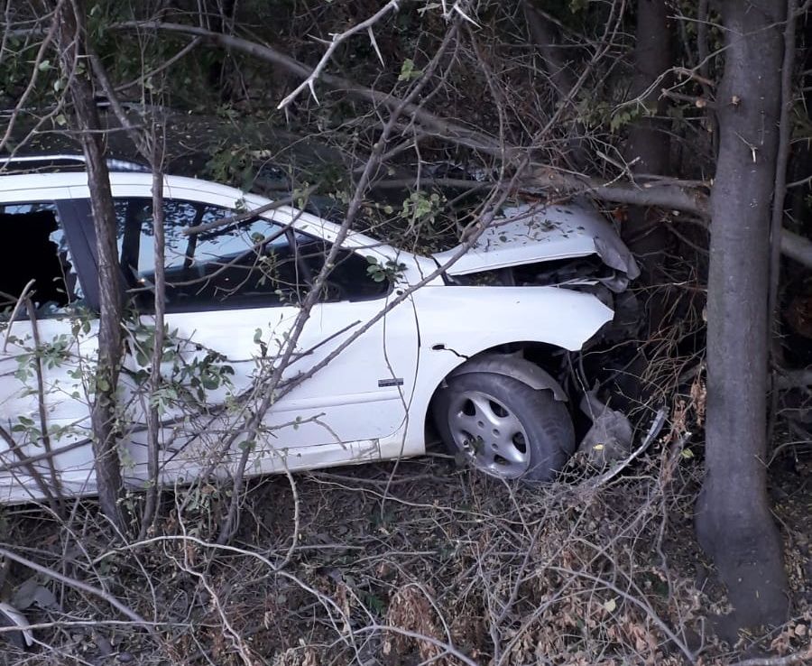 Accident rutier la Stejaru. Pasagerul a ajuns la spital