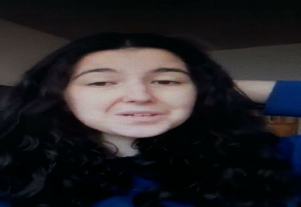 AȚI VĂZUT-O? Adolescentă dispărută din comuna Văcăreni