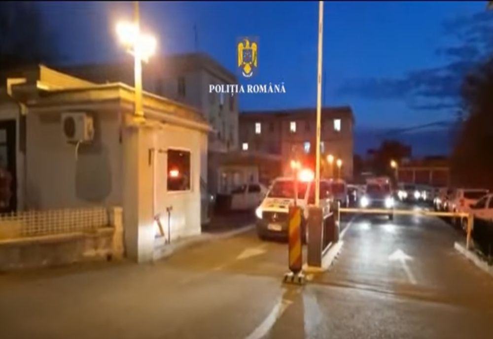 VIDEO Percheziții la proxeneții din Tulcea