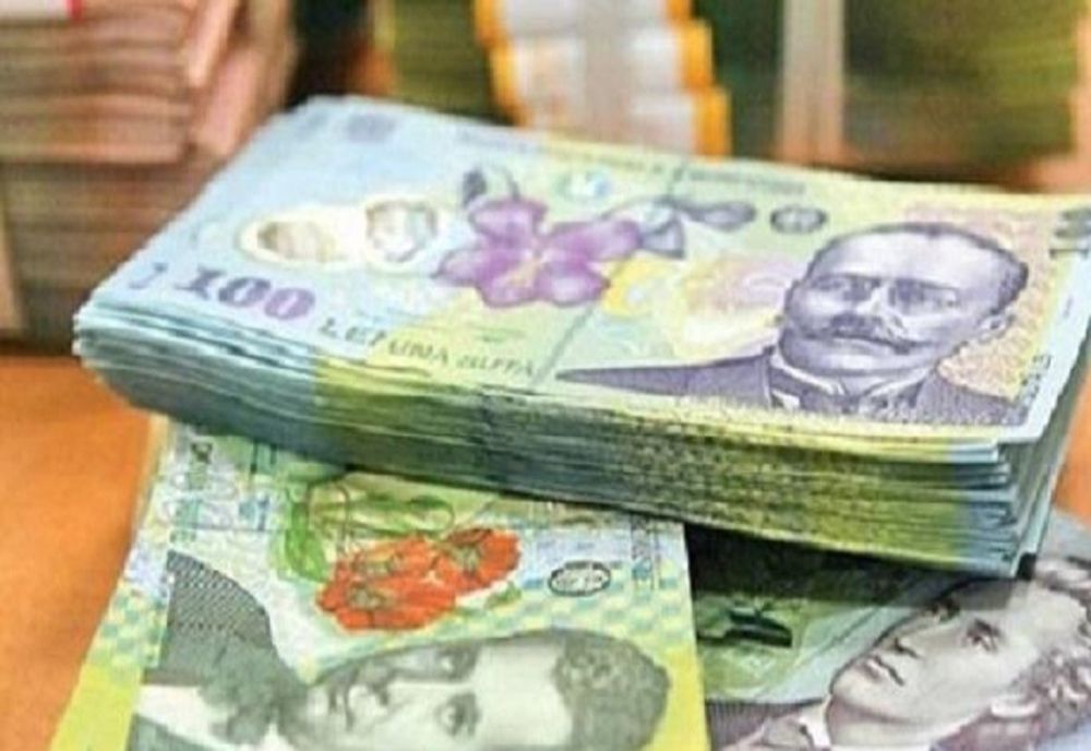 Mai multe categorii de români vor avea venituri mai mari de la 1 martie! Vezi dacă de încadrezi