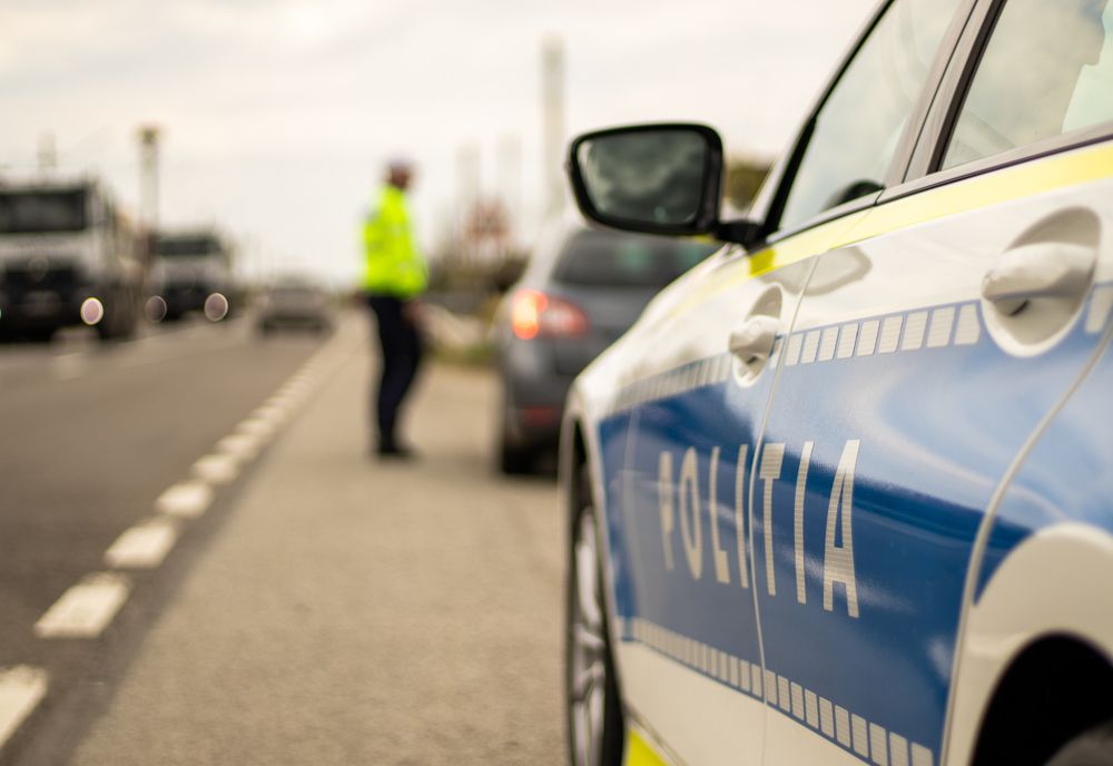 Șofer prin în „offside” de polițiști