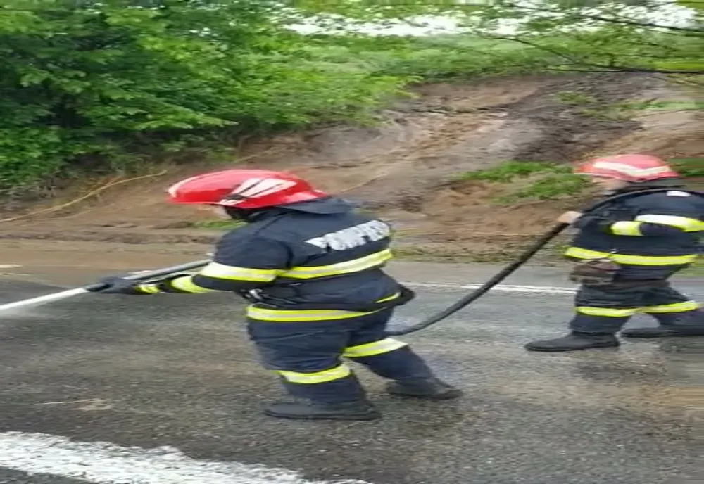VIDEO Traficul a fost reluat pe DN22. Grupă Operativă constituită la nivelul județului Tulcea