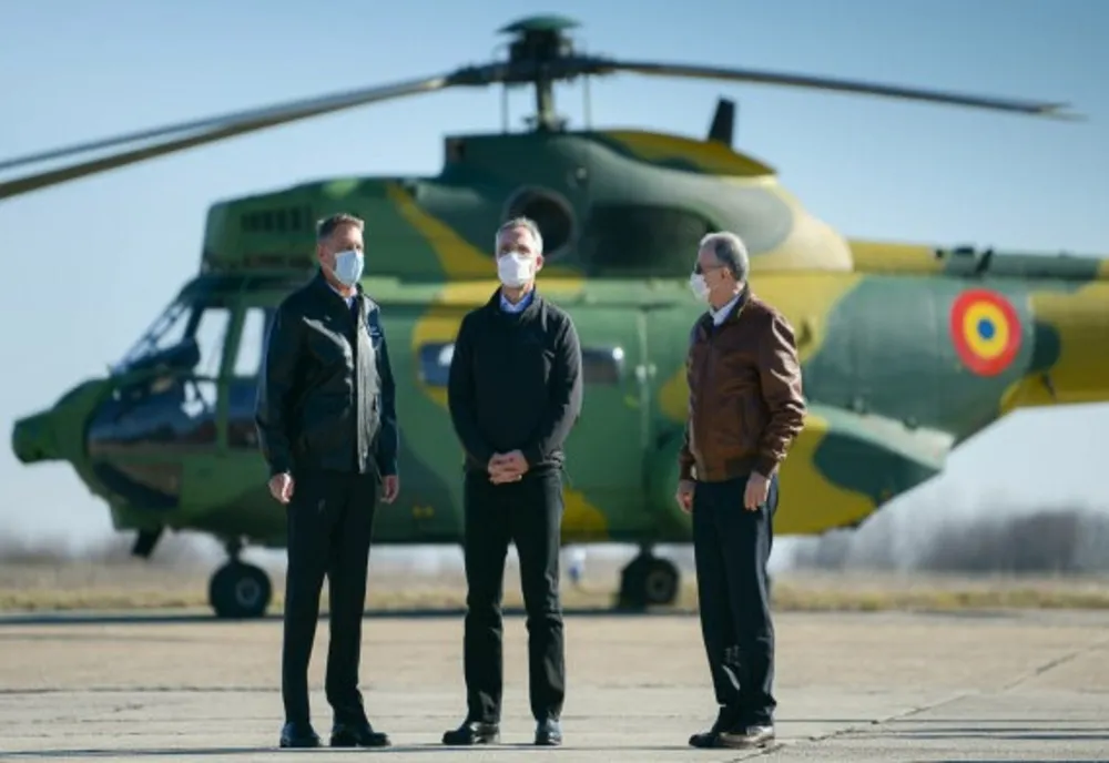 VIDEO Secretarul general al NATO și Klaus Iohannis au ajuns la Baza 57 Aeriană Mihail Kogălniceanu