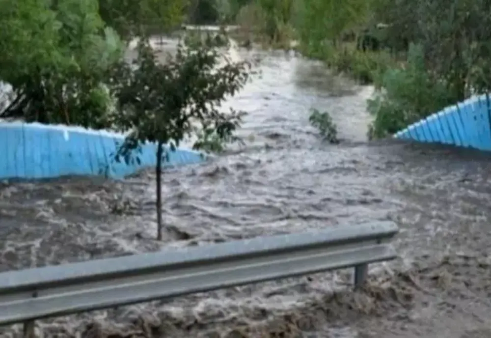 Cod galben de inundații pe mai multe râuri din țară. Care sunt zonele vizate