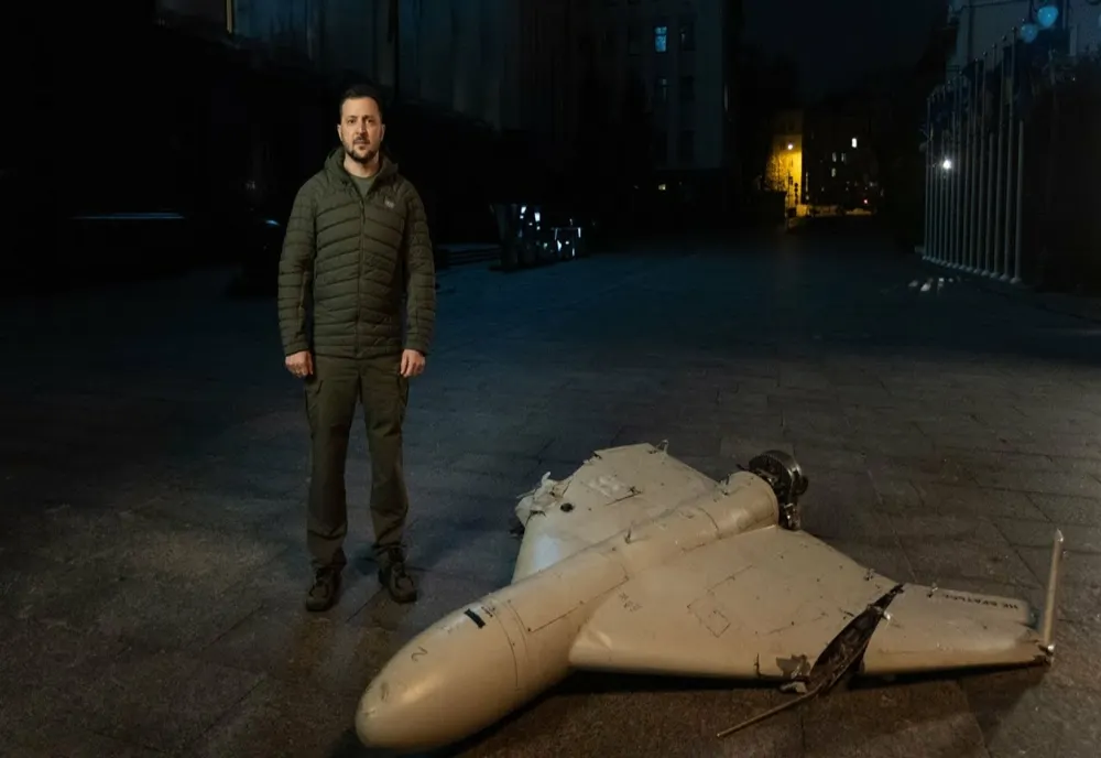 Război în Ucraina - Zelenski:Rusia a efectuat 4.500 de lovituri cu rachete şi peste 8.000 de raiduri aeriene. „Ne continuăm lupta”