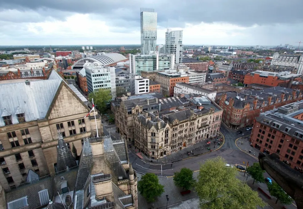 Manchester, primul oraș din UK care va taxa turiștii 