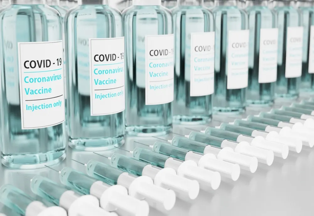România refuză să mai cumpere vaccinuri împotriva COVID-19. Anunțul făcut de Alexandru Rafila
