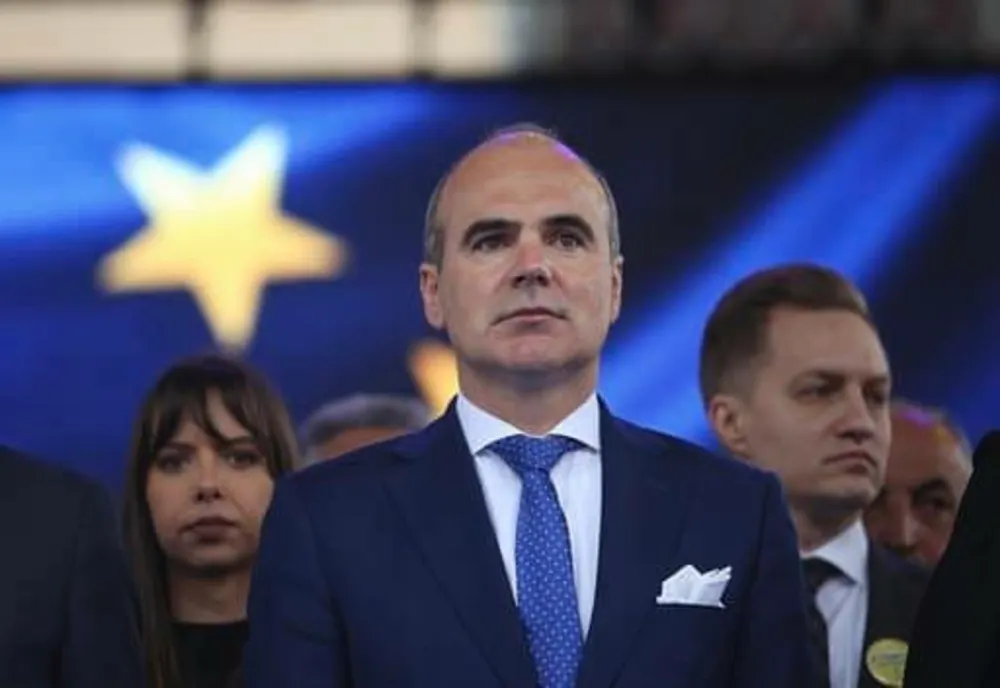 Rareș Bogdan tranșează criza traseismului politic: „Trebuie să primească o lecție cei care se mută de la un partid la altul”
