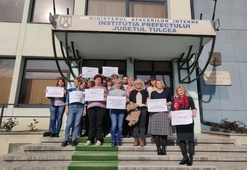 Grevă a funcționarilor din Prefectura Tulcea, nemulțumiți de nivelul salarizării