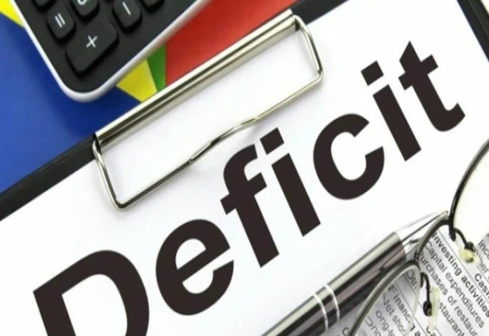 Semnal de alarmă al economiștilor: Guvernul se folosește de inflație pentru a acoperi deficitul