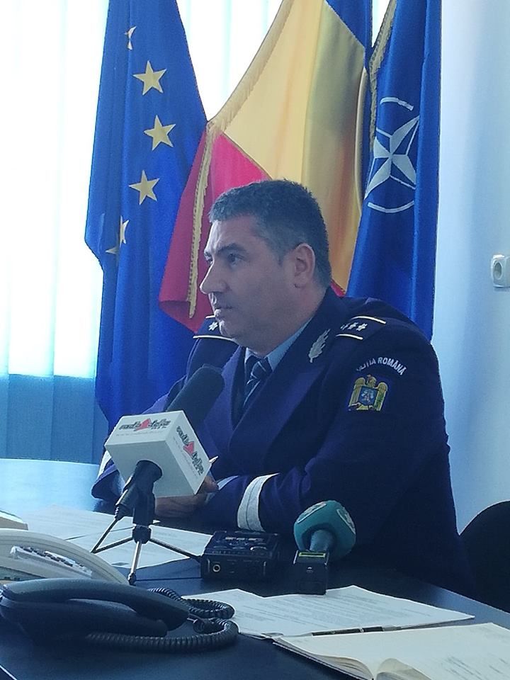 41991392_2119142401636523_2798710250394353664_n