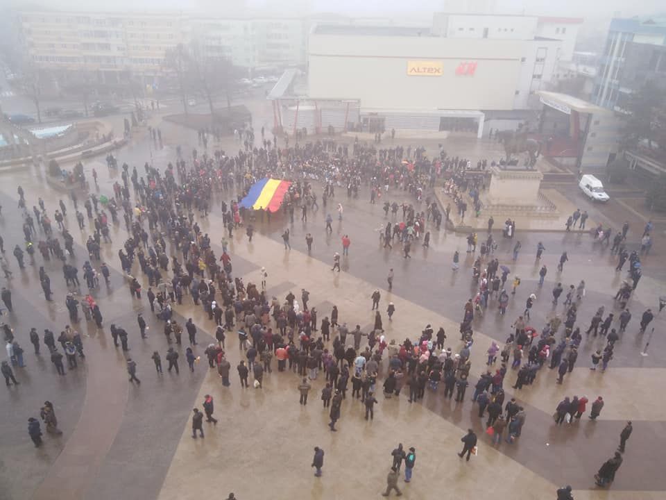 50472013_236565650552724_3152492805419433984_n