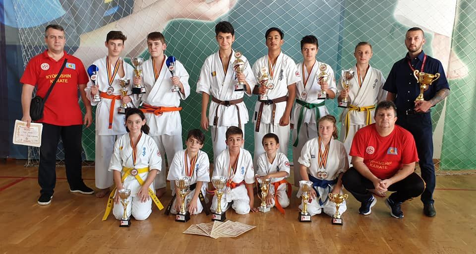 71093749_10217910705016503_5371836551976189952_n