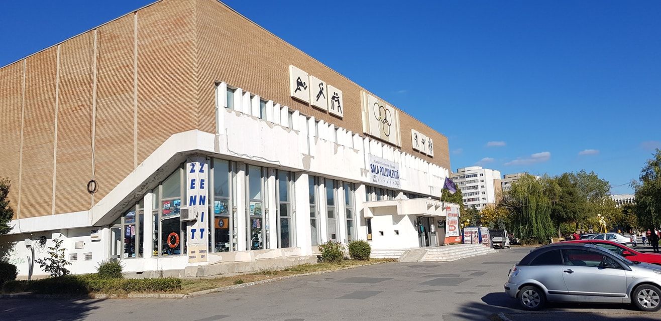 43390538_10216798658055777_391736029968596992_o