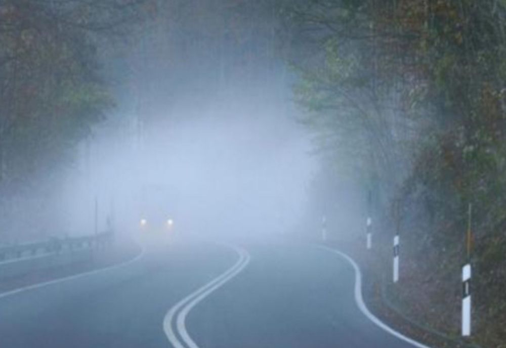 Ceața reduce vizbilitatea