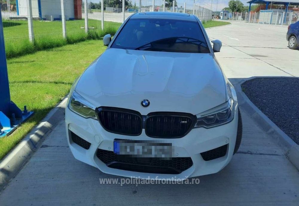 Bolid de lux căutat în Germania, descoperit de poliţiştii de frontieră tulceni