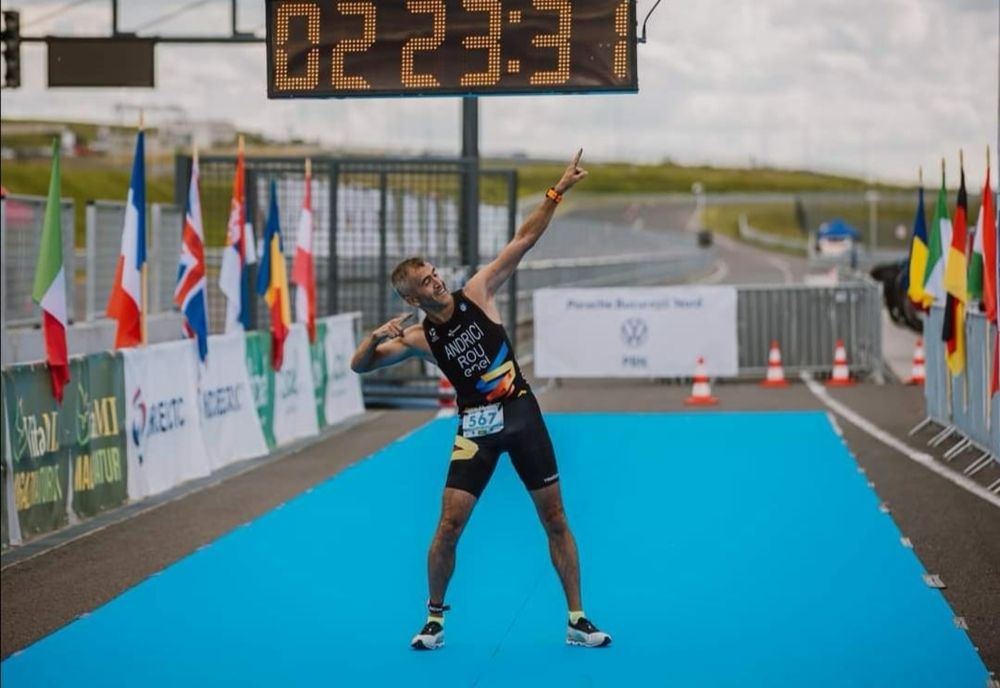 Jandarmul Sorin Andrici, două medalii câștigate  la Campionatul European și Național de Duatlon Standard și Sprint