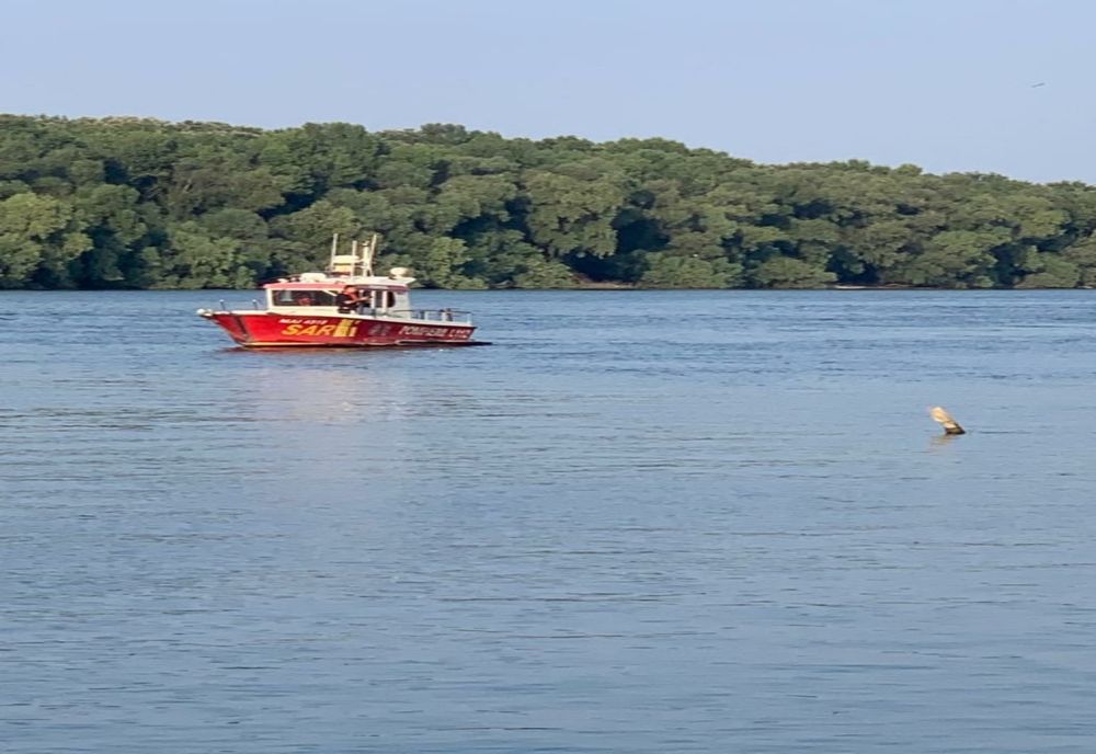 VIDEO Bărbat dispărut în apele Dunării