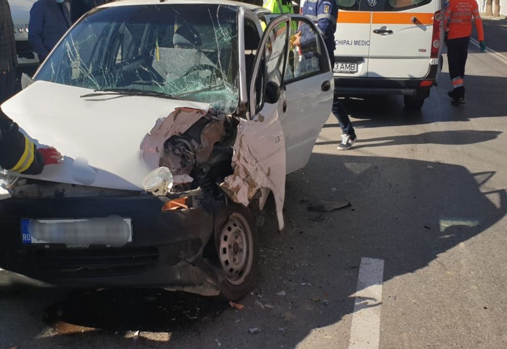 FOTO Carambol cu trei mașini.O victimă